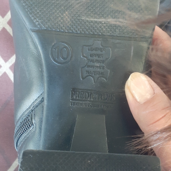 WITCHY GOTH CHUNKY HEEL COMBAT BOOTIES!!! - Picture 11 of 12